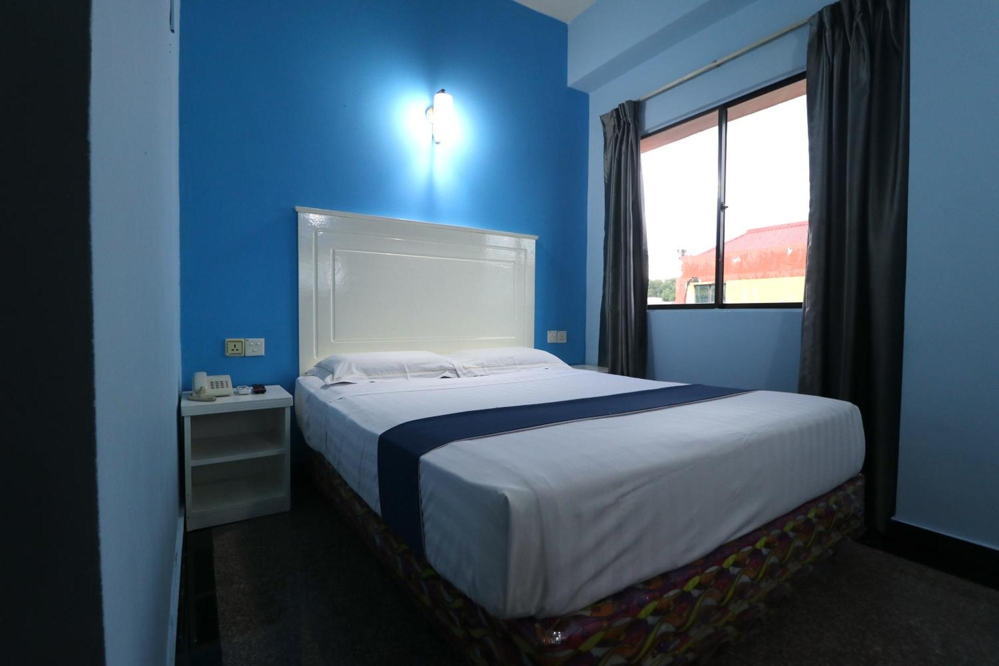 Hotel Sri Puchong Bagian luar foto