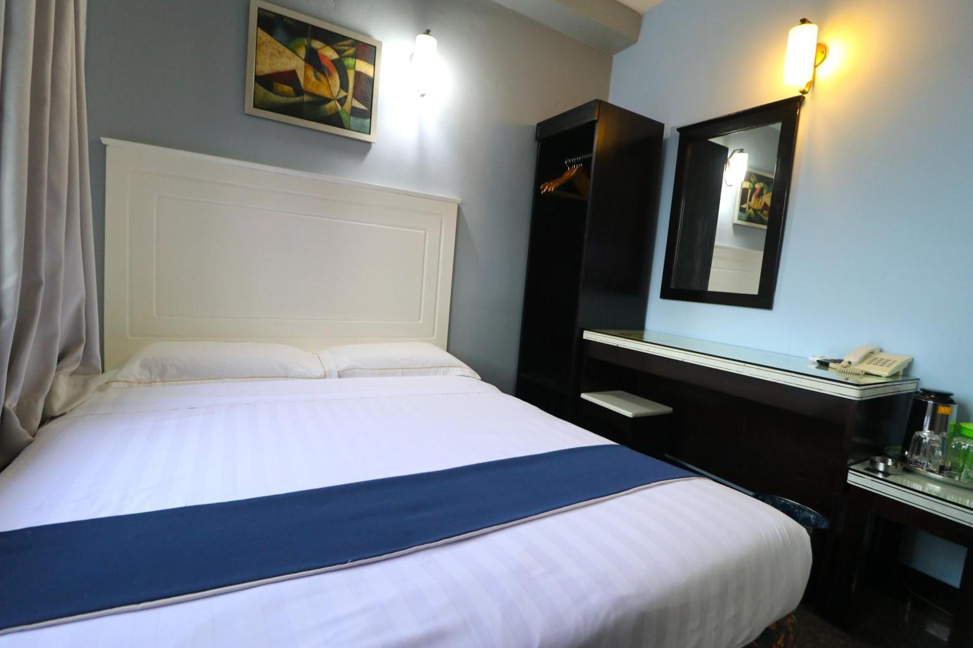 Hotel Sri Puchong Bagian luar foto