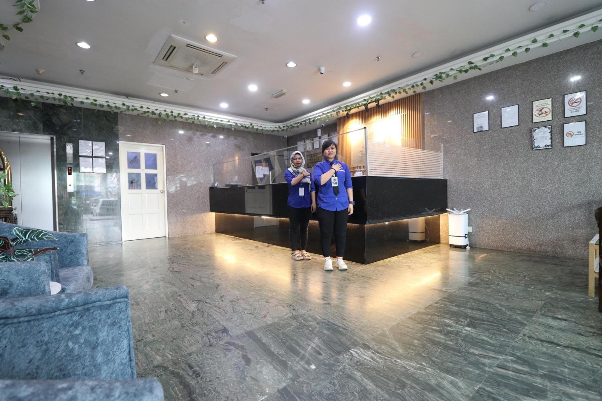 Hotel Sri Puchong Bagian luar foto