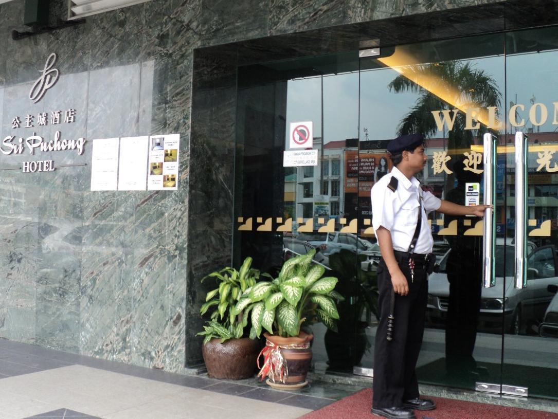 Hotel Sri Puchong Bagian luar foto